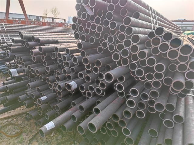 景东景东小口径<a href='https://jingdong.sdwufengg.com/' target='_blank' title='景东无缝钢管'><strong>景东无缝钢管</strong></a> 20# 流体输送景东景东无缝钢管 景东小口径景东景东无缝钢管 20# 流体输送景东景东无缝钢管